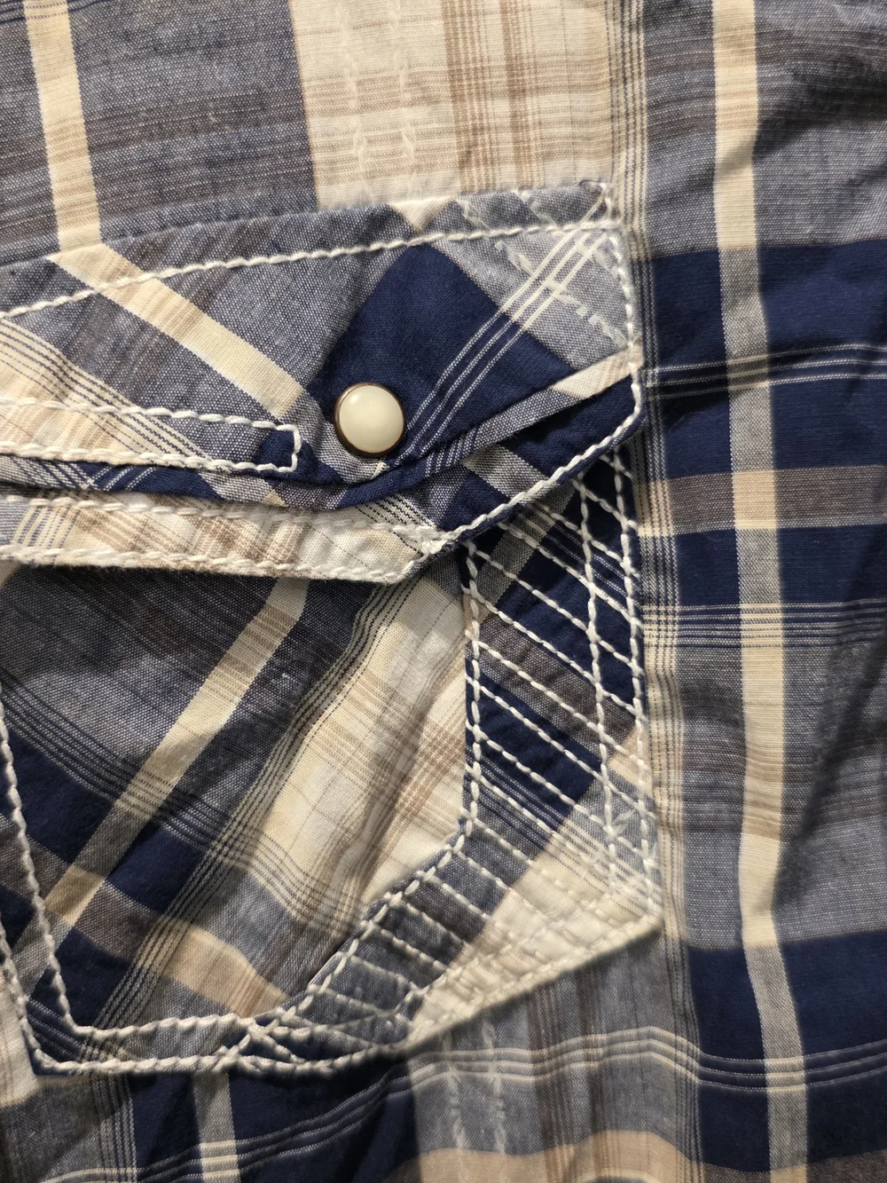BKE Buckle Black Pearl Snap Shirt Mens L Athletic Fit Blue White Plaid Rodeo
